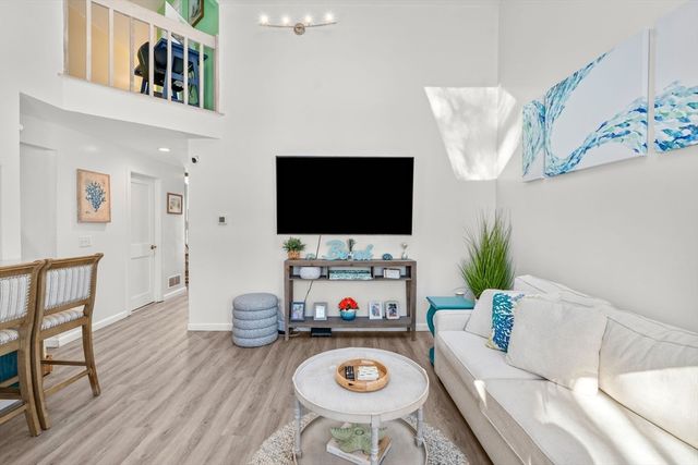 22 Mid Iron Way 7511, Mashpee, MA 02649