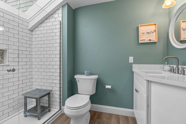 22 Mid Iron Way 7511, Mashpee, MA 02649