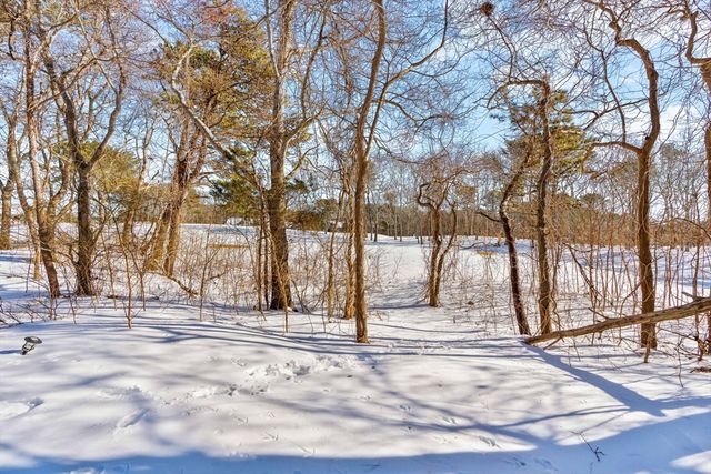 22 Mid Iron Way 7511, Mashpee, MA 02649