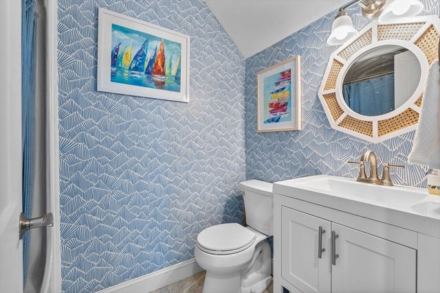 22 Mid Iron Way 7511, Mashpee, MA 02649