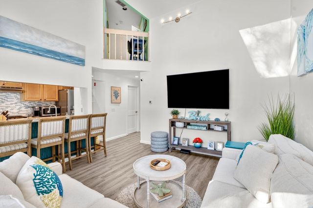 22 Mid Iron Way 7511, Mashpee, MA 02649