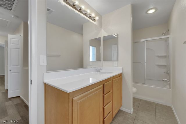 7257 Camden Pine Avenue, Las Vegas, NV 89129