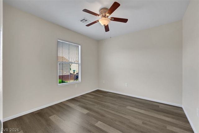 7257 Camden Pine Avenue, Las Vegas, NV 89129