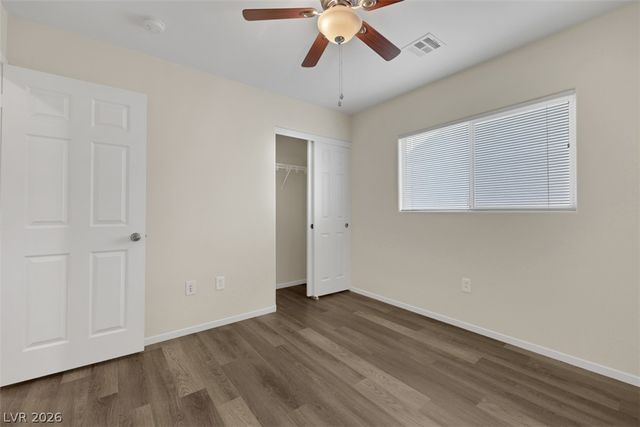7257 Camden Pine Avenue, Las Vegas, NV 89129