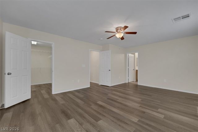 7257 Camden Pine Avenue, Las Vegas, NV 89129