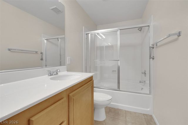 7257 Camden Pine Avenue, Las Vegas, NV 89129