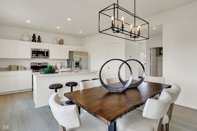 2868 Woods Edge Drive, Greenwood, IN 46143