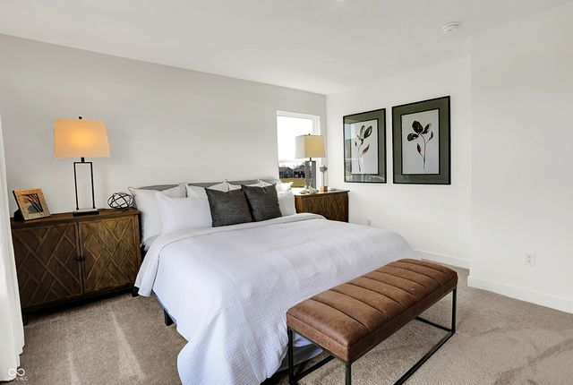 2868 Woods Edge Drive, Greenwood, IN 46143