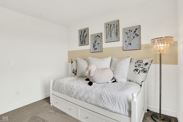 2868 Woods Edge Drive, Greenwood, IN 46143