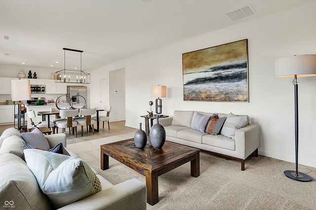 2868 Woods Edge Drive, Greenwood, IN 46143