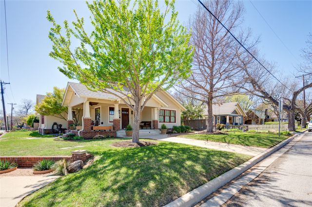 837 E Wall Street, Colleyville, TX 76051