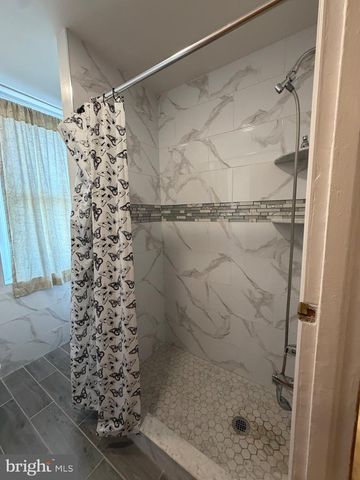2246 S FELTON ST, Philadelphia, PA 19142