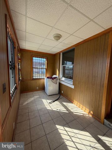 2246 S FELTON ST, Philadelphia, PA 19142