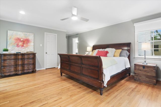 8106 San Benito Way, Dallas, TX 75218