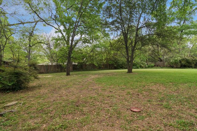 8106 San Benito Way, Dallas, TX 75218