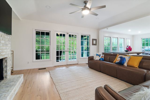 8106 San Benito Way, Dallas, TX 75218