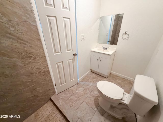 8631 S 6TH Street, Phoenix, AZ 85042