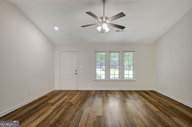 220 Fontaine Way, Fayetteville, GA 30215