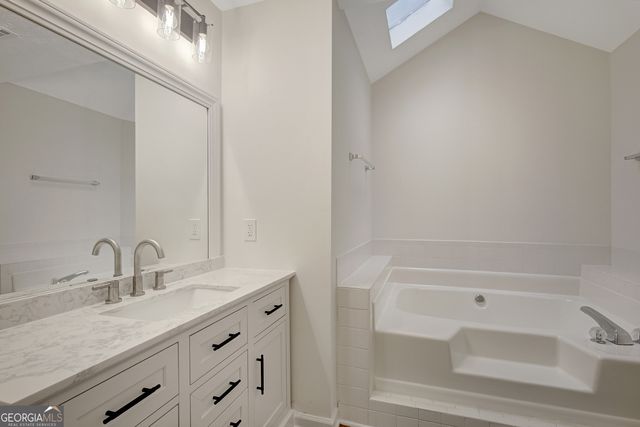 220 Fontaine Way, Fayetteville, GA 30215