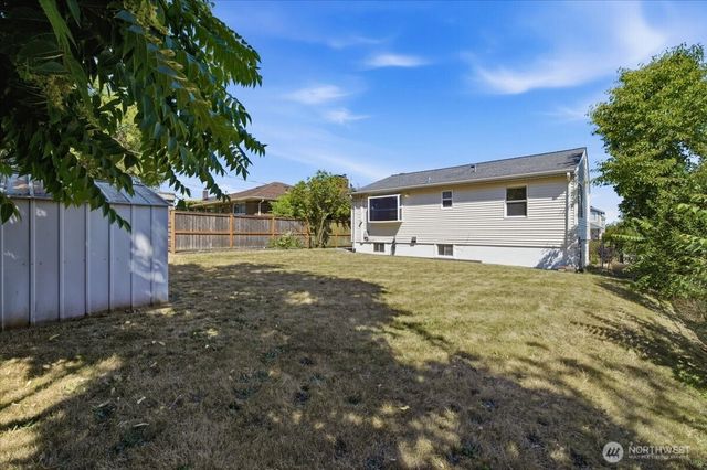 4153 39th Avenue SW, Seattle, WA 98116