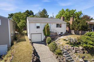 4153 39th Avenue SW, Seattle, WA 98116