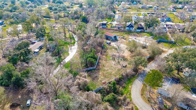 711 Cub Lane, Richmond, TX 77469