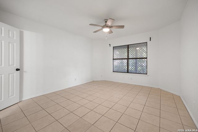 13171 FEATHER RIDGE DR, San Antonio, TX 78233