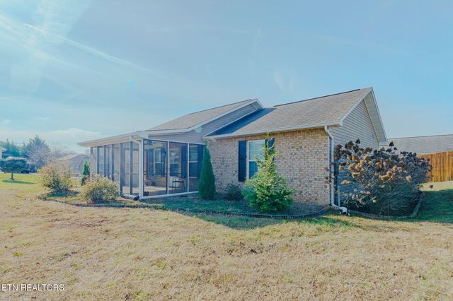 1504 Cloverdale Court, Sevierville, TN 37862