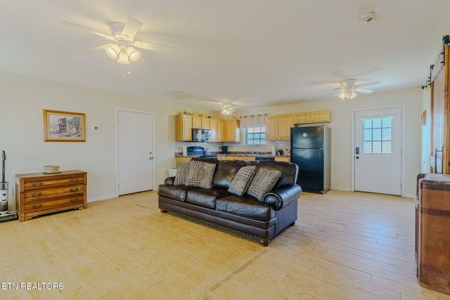 1504 Cloverdale Court, Sevierville, TN 37862