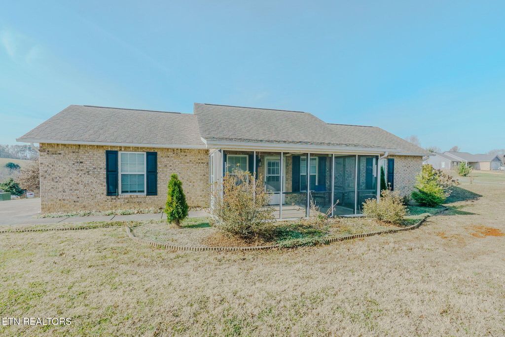 1504 Cloverdale Court, Sevierville, TN 37862