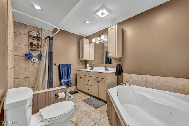 30 E Jay Street, Newton Falls, OH 44444