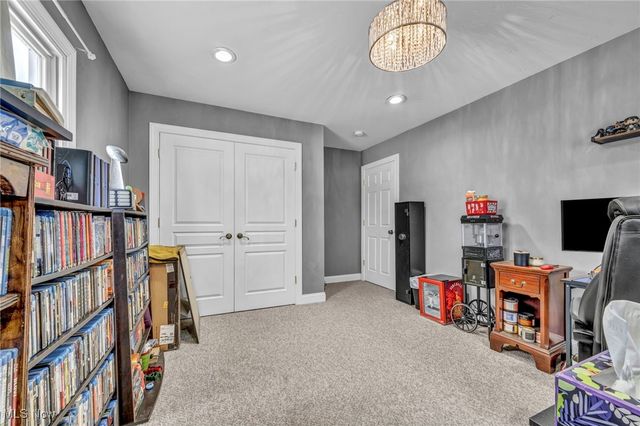 30 E Jay Street, Newton Falls, OH 44444