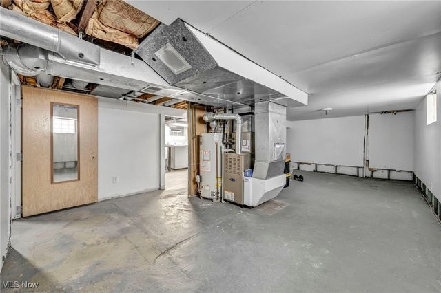 30 E Jay Street, Newton Falls, OH 44444