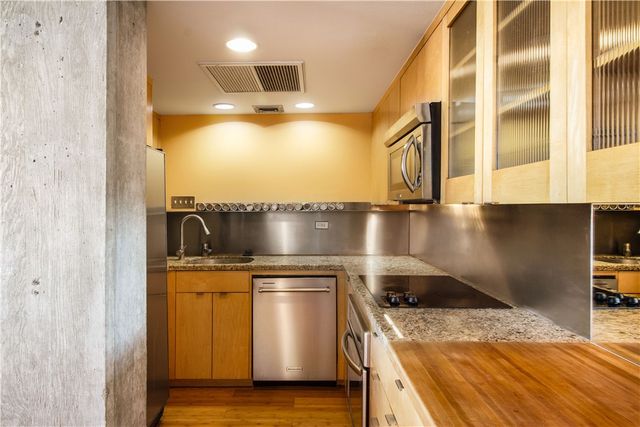 4600 Ocean Dr 702, Corpus Christi, TX 78412