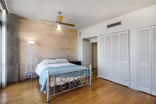 4600 Ocean Dr 702, Corpus Christi, TX 78412