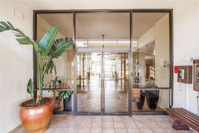4600 Ocean Dr 702, Corpus Christi, TX 78412