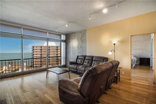 4600 Ocean Dr 702, Corpus Christi, TX 78412