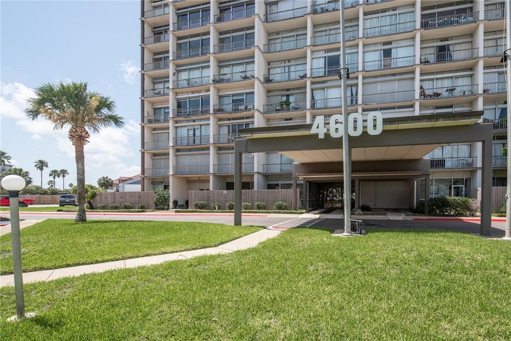 4600 Ocean Dr 702, Corpus Christi, TX 78412