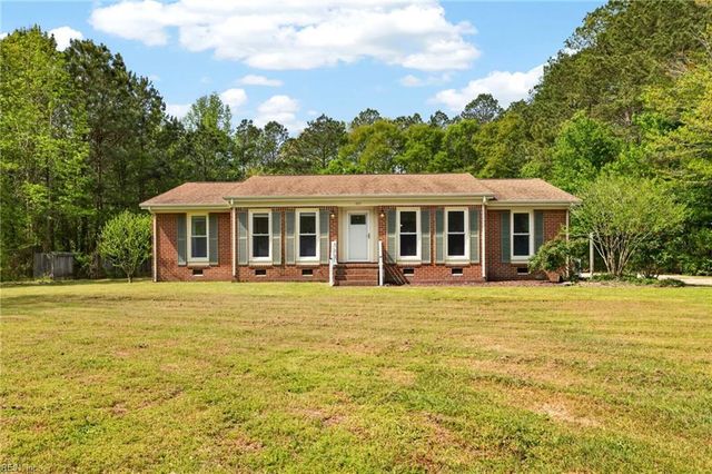 1535 Dutch RD, Suffolk, VA 23437