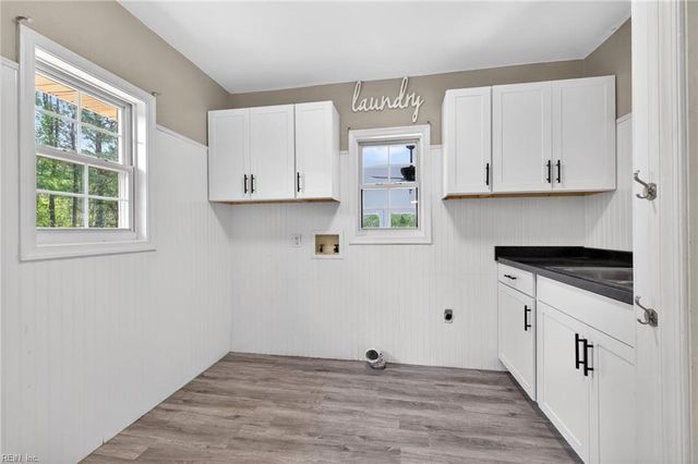 1535 Dutch RD, Suffolk, VA 23437