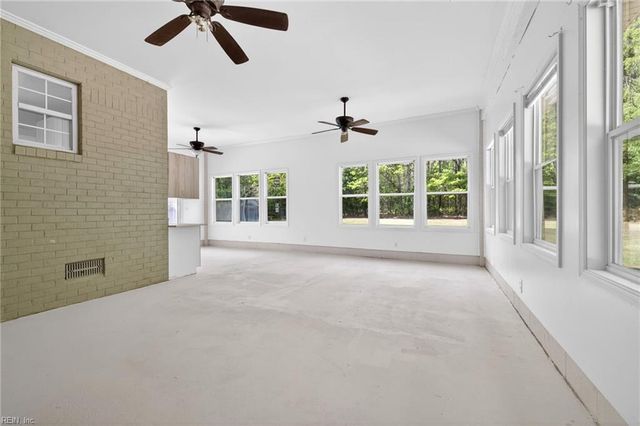 1535 Dutch RD, Suffolk, VA 23437