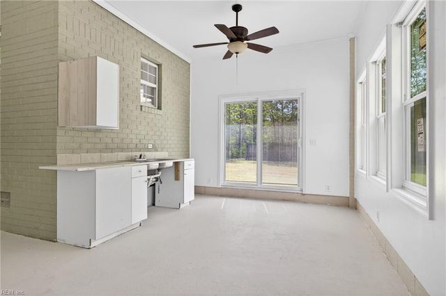 1535 Dutch RD, Suffolk, VA 23437