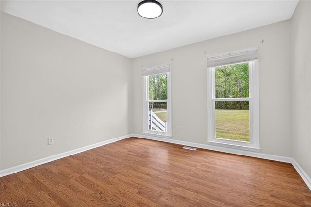1535 Dutch RD, Suffolk, VA 23437
