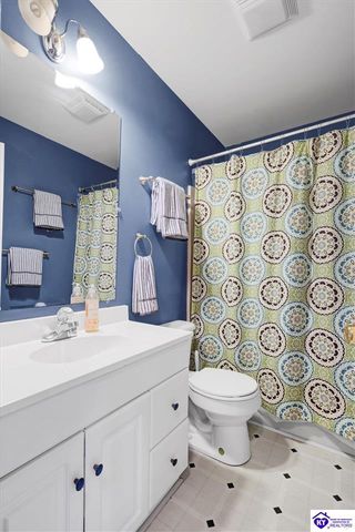 1021 Lochober Road, Leitchfield, KY 42754