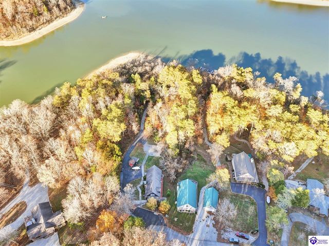 1021 Lochober Road, Leitchfield, KY 42754