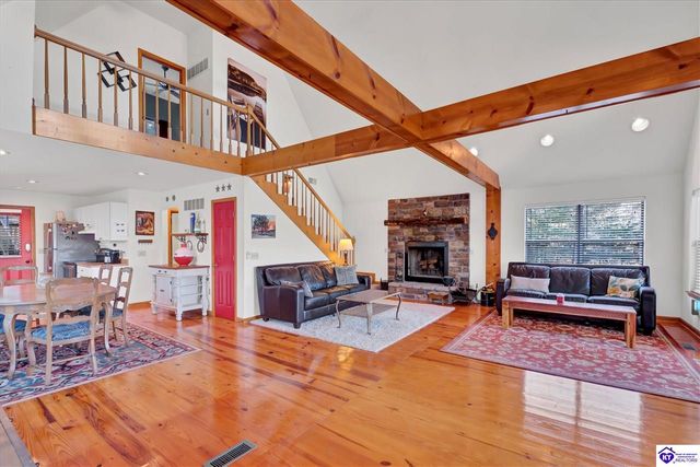 1021 Lochober Road, Leitchfield, KY 42754