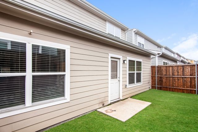 613 Sophia Way, Lewisville, TX 75057