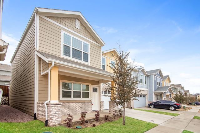 613 Sophia Way, Lewisville, TX 75057