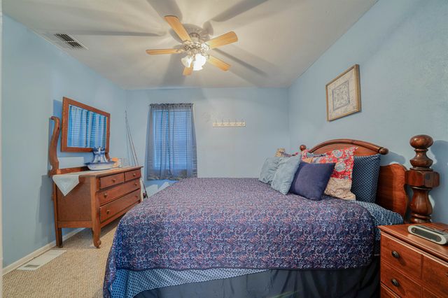 321 Crestwood Lp, Avinger, TX 75630