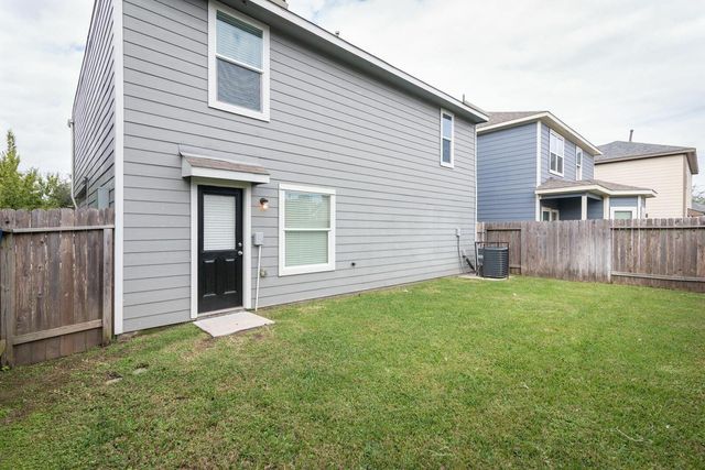 5438 Quail Cove Lane, Houston, TX 77053